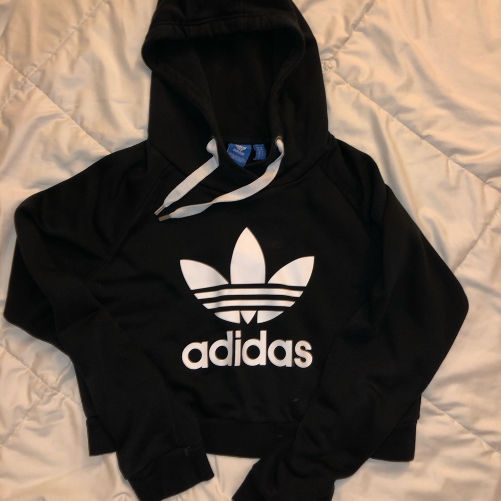 Cropped hoodie